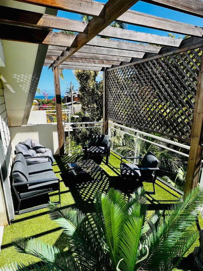 Apartamento Appart. avec grande terrasse vue océan Saint-Gilles-les-Bains Exterior foto