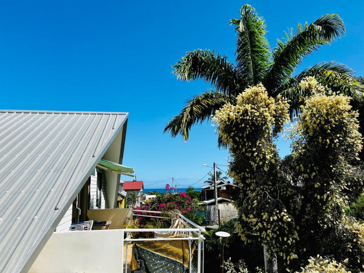 Apartamento Appart. avec grande terrasse vue océan Saint-Gilles-les-Bains Exterior foto