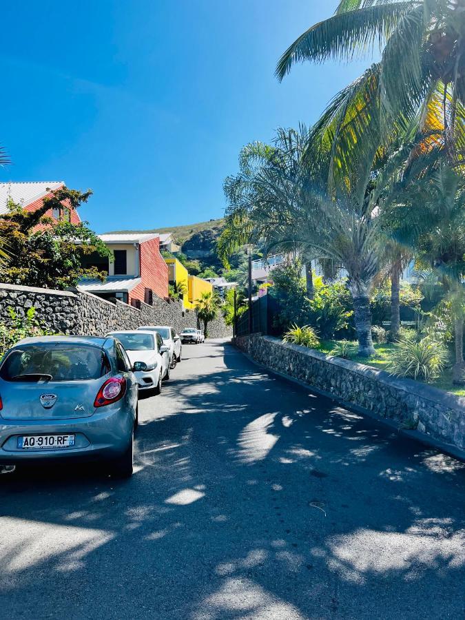 Apartamento Appart. avec grande terrasse vue océan Saint-Gilles-les-Bains Exterior foto